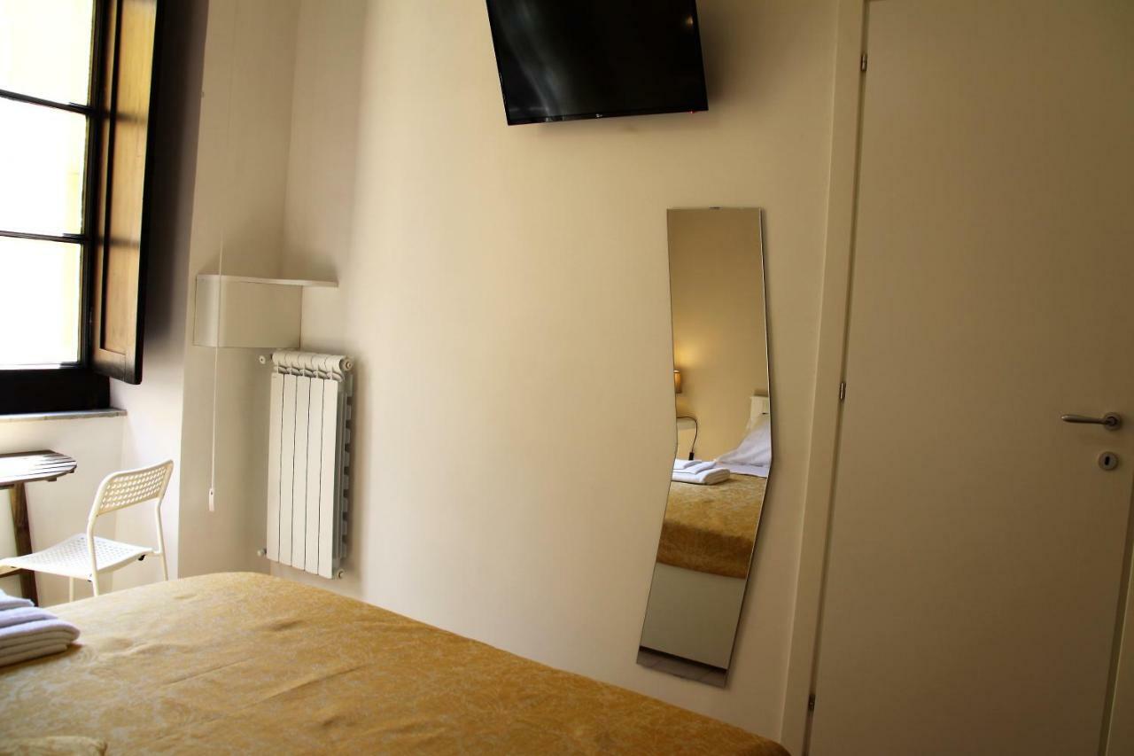 B&B Le Porte Di Napoli Eksteriør bilde